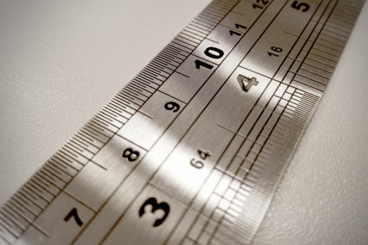 metal ruler 2765212 1920